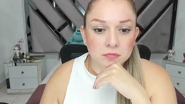 natalia5560 online show from 03-19-25, 02:35