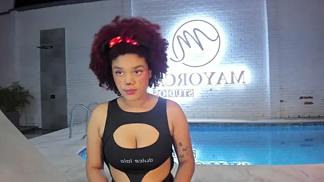 loladupont online show from 10-15-25, 03:05