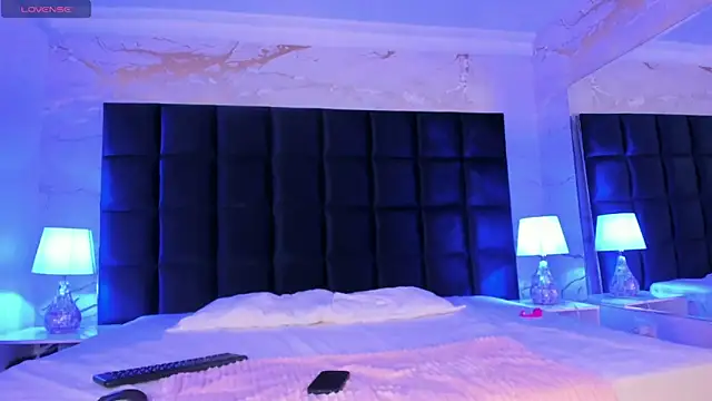 loladupont online show from 02-06-26, 03:13