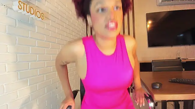 loladupont online show from 12-03-25, 03:07