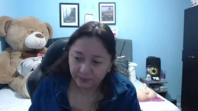 AngelRouss online show from 03-12-26, 11:47