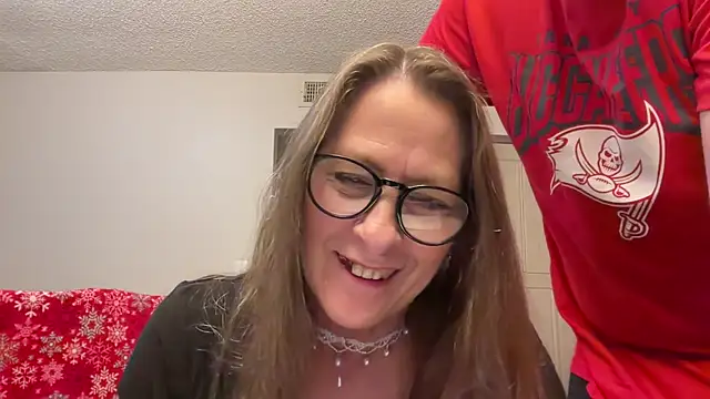 Snapshot of Keywest_Kate chatting on 01-02-25, 11:38 Keywest Kate online show from 01-02-25, 11:38