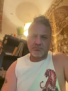 SilverandFox online show from 01-07-25, 05:31