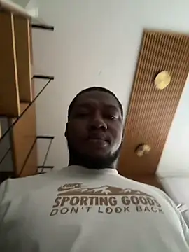 Snapshot of forfunsies chatting on 09-28-25, 07:43 forfunsies online show from 09-28-25, 07:43