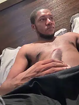 Snapshot of forfunsies chatting on 09-25-25, 03:23 forfunsies online show from 09-25-25, 03:23