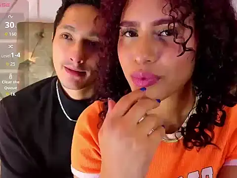 charlottee white online show from 07-21-26, 08:43