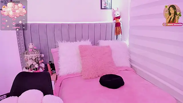 vanesa moon   online show from 11-30-25, 01:23