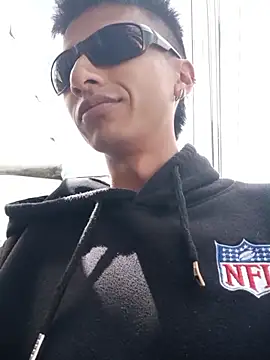 Snapshot of codysmith chatting on 04-07-26, 07:15 codysmith online show from 04-07-26, 07:15