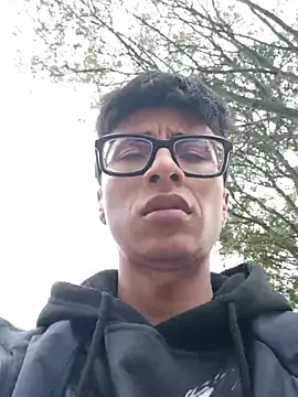 Snapshot of codysmith chatting on 02-13-26, 02:06 codysmith online show from 02-13-26, 02:06