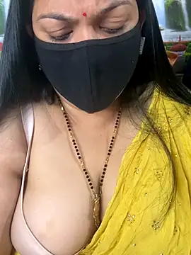 FlatVincy4 online show from 10-28-25, 05:18