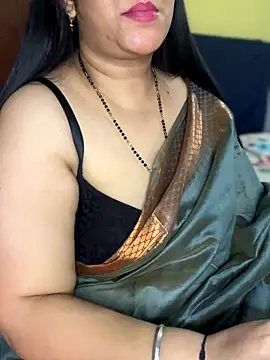 FlatVincy4 online show from 12-15-25, 05:19