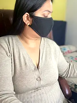 FlatVincy4 online show from 12-16-25, 07:01