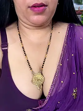 FlatVincy4 online show from 11-07-25, 04:06