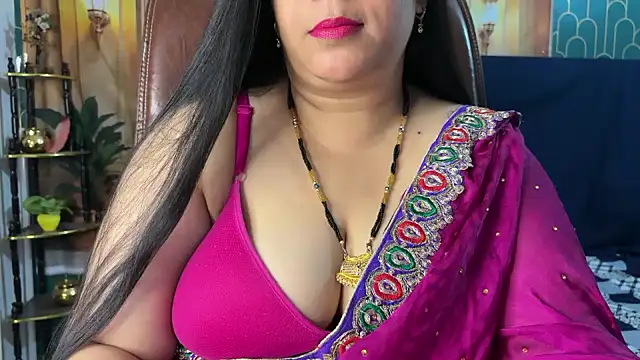 FlatVincy4 online show from 04-18-26, 03:09