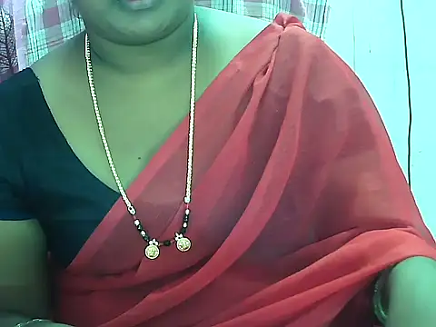 Snapshot of telugu_indhu_0001 chatting on 06-25-26, 04:32 telugu indhu 0001 online show from 06-25-26, 04:32