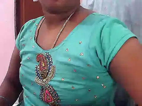 Snapshot of telugu_indhu_0001 chatting on 07-18-26, 02:58 telugu indhu 0001 online show from 07-18-26, 02:58