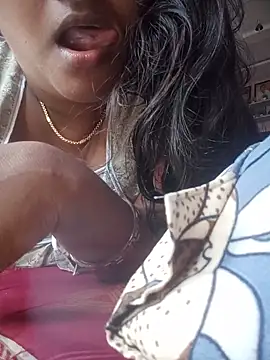 Snapshot of telugu_indhu_0001 chatting on 06-17-26, 08:03 telugu indhu 0001 online show from 06-17-26, 08:03