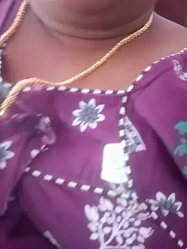 Snapshot of telugu_indhu_0001 chatting on 07-17-26, 07:38 telugu indhu 0001 online show from 07-17-26, 07:38