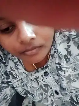 Snapshot of telugu_indhu_0001 chatting on 05-31-26, 06:19 telugu indhu 0001 online show from 05-31-26, 06:19