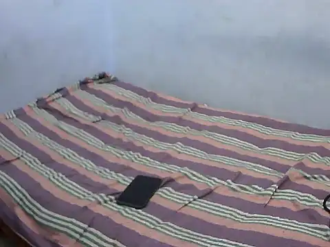 Snapshot of telugu_indhu_0001 chatting on 10-12-25, 05:20 telugu indhu 0001 online show from 10-12-25, 05:20