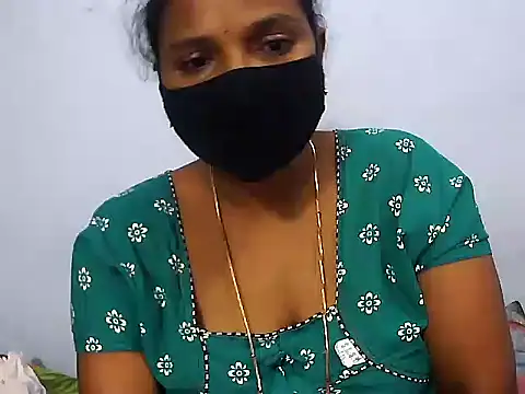Snapshot of telugu_indhu_0001 chatting on 10-02-25, 10:57 telugu indhu 0001 online show from 10-02-25, 10:57