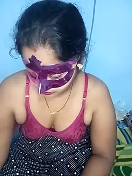 Snapshot of telugu_indhu_0001 chatting on 12-28-24, 05:14 telugu indhu 0001 online show from 12-28-24, 05:14
