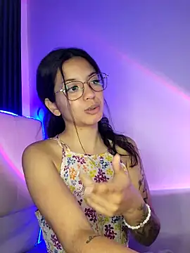 Rosita forever  online show from 03-22-25, 04:15