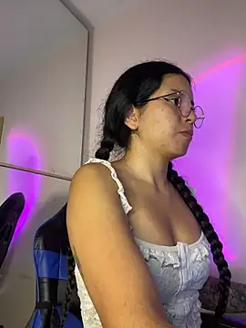 Rosita forever  online show from 04-07-26, 06:54