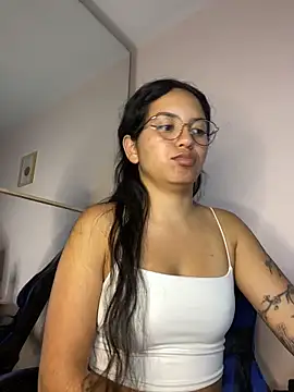 Rosita forever  online show from 03-27-26, 04:43