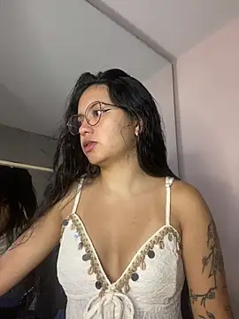 Rosita forever  online show from 02-17-26, 01:30