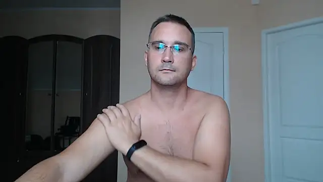 Snapshot of Sanderx chatting on 09-10-25, 07:18 Sanderx online show from 09-10-25, 07:18