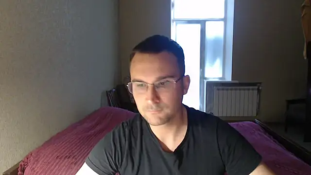 Snapshot of Sanderx chatting on 03-18-25, 10:17 Sanderx online show from 03-18-25, 10:17