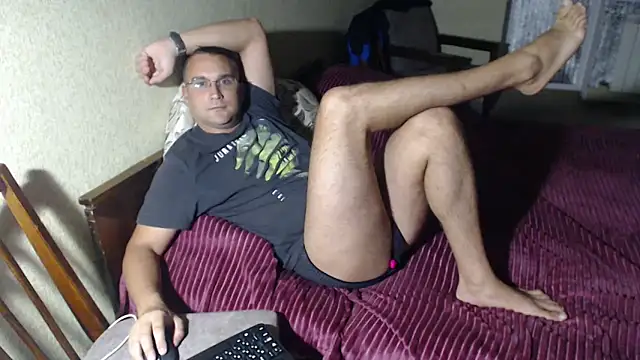 Snapshot of Sanderx chatting on 09-12-25, 07:02 Sanderx online show from 09-12-25, 07:02