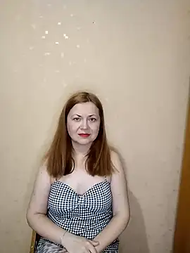 Snapshot of Charlotte391 chatting on 02-04-25, 02:21 Charlotte391 online show from 02-04-25, 02:21