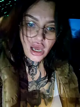 CurvyCannabisQueen online show from 01-12-25, 04:29