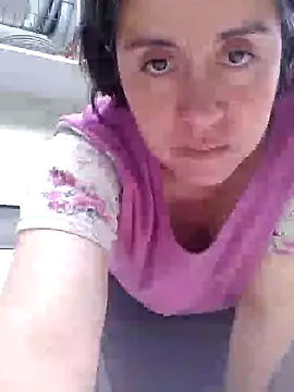 Snapshot of Saori_san_ chatting on 01-05-25, 06:35 Saori san online show from 01-05-25, 06:35