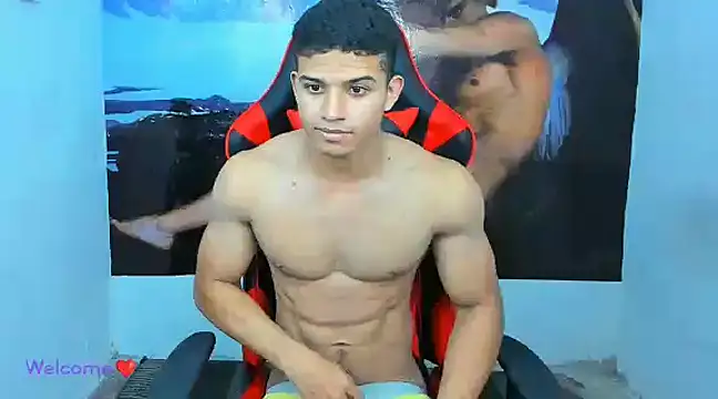 oliver thompsson7 online show from 12-24-24, 05:13