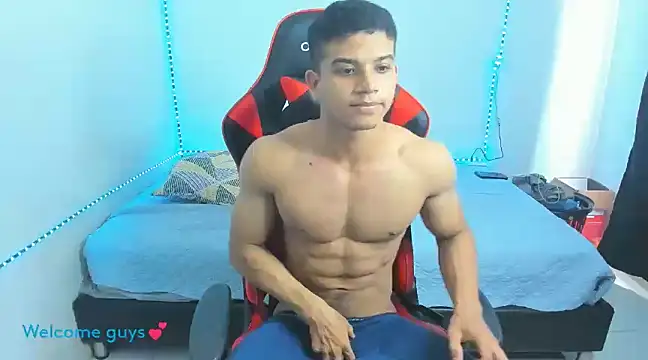 oliver thompsson7 online show from 01-28-25, 06:39