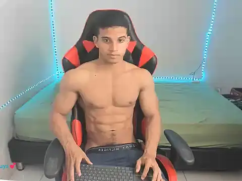 oliver thompsson7 online show from 02-09-26, 01:03