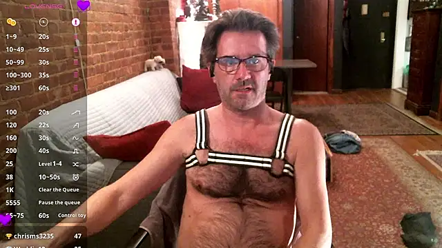 Snapshot of Johnny_Bottoms chatting on 03-13-25, 02:05 Johnny Bottoms online show from 03-13-25, 02:05