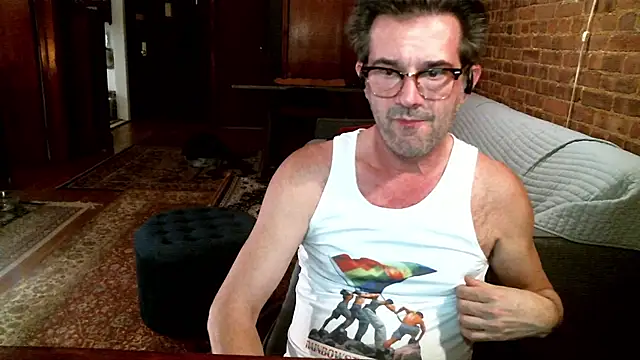 Johnny Bottoms online show from 03-18-26, 12:03