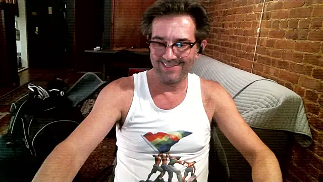 Johnny Bottoms online show from 04-10-26, 09:55