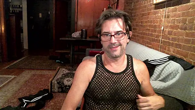 Johnny Bottoms online show from 11-14-25, 04:27