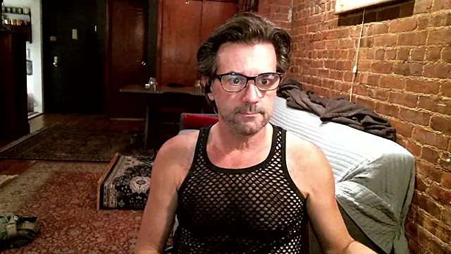 Johnny Bottoms online show from 11-25-25, 11:48