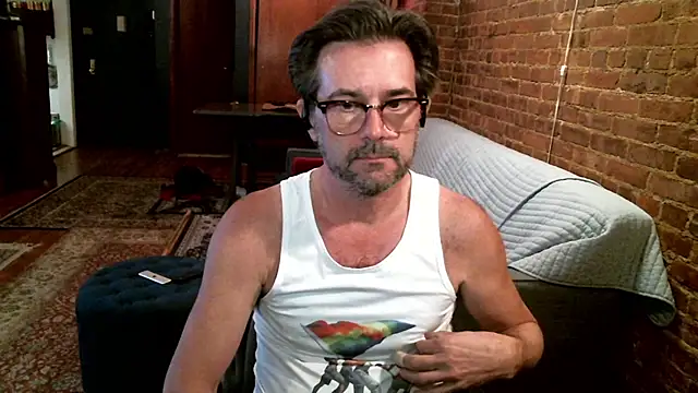 Johnny Bottoms online show from 04-25-26, 02:47