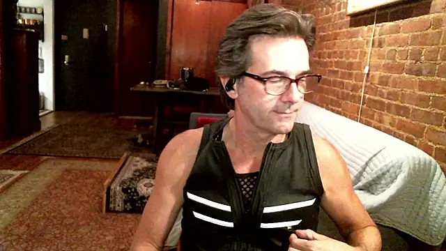 Johnny Bottoms online show from 11-14-25, 11:52