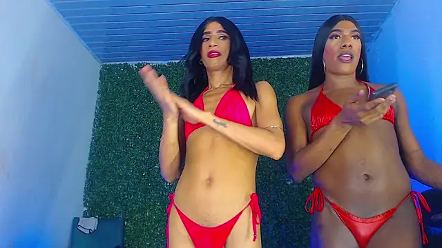 Snapshot of newgroupxxx chatting on 04-19-26, 06:10 newgroupxxx online show from 04-19-26, 06:10