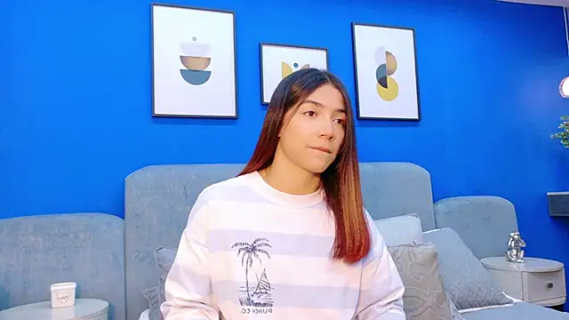 martina roldam online show from 02-07-26, 08:39