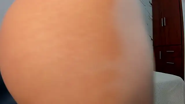 Snapshot of martina_roldam chatting on 07-25-26, 02:30 martina roldam online show from 07-25-26, 02:30