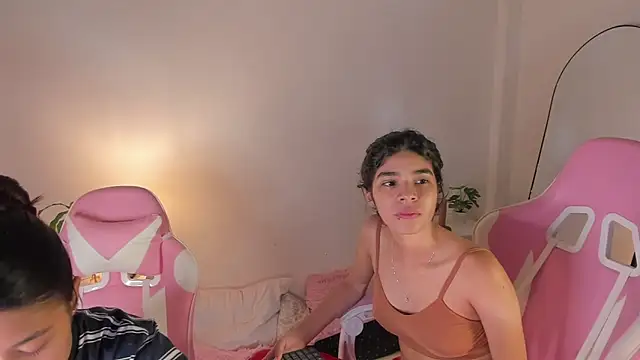 martina roldam online show from 09-26-25, 02:40